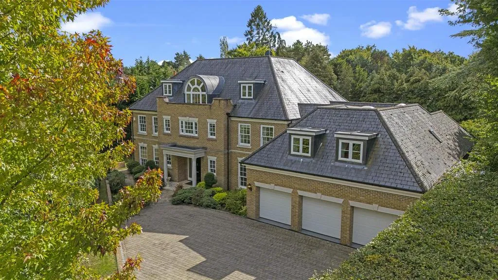 Sunningdale Country Residence, Near Windsor